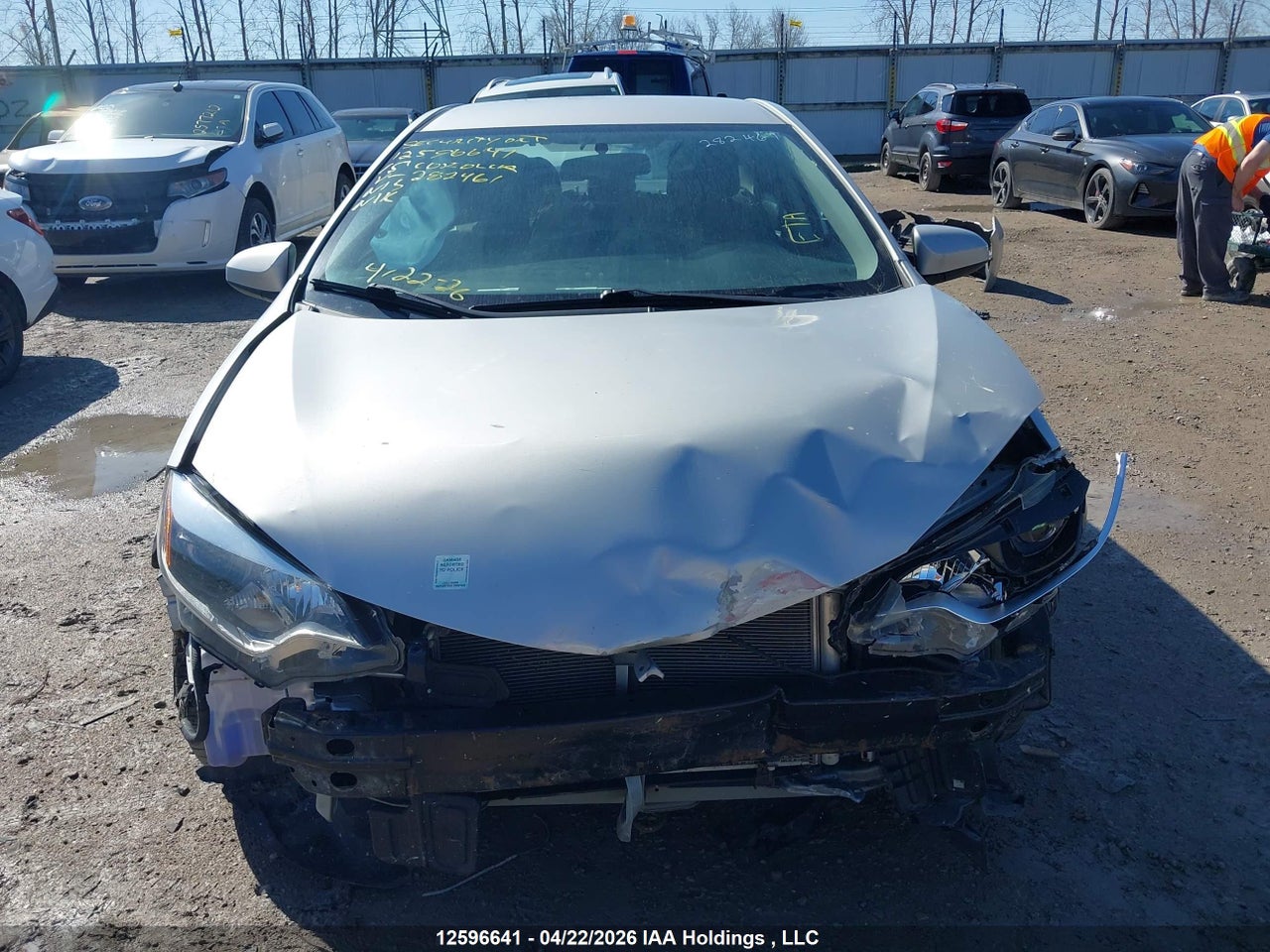 2015 TOYOTA COROLLA LE thumbnail 12