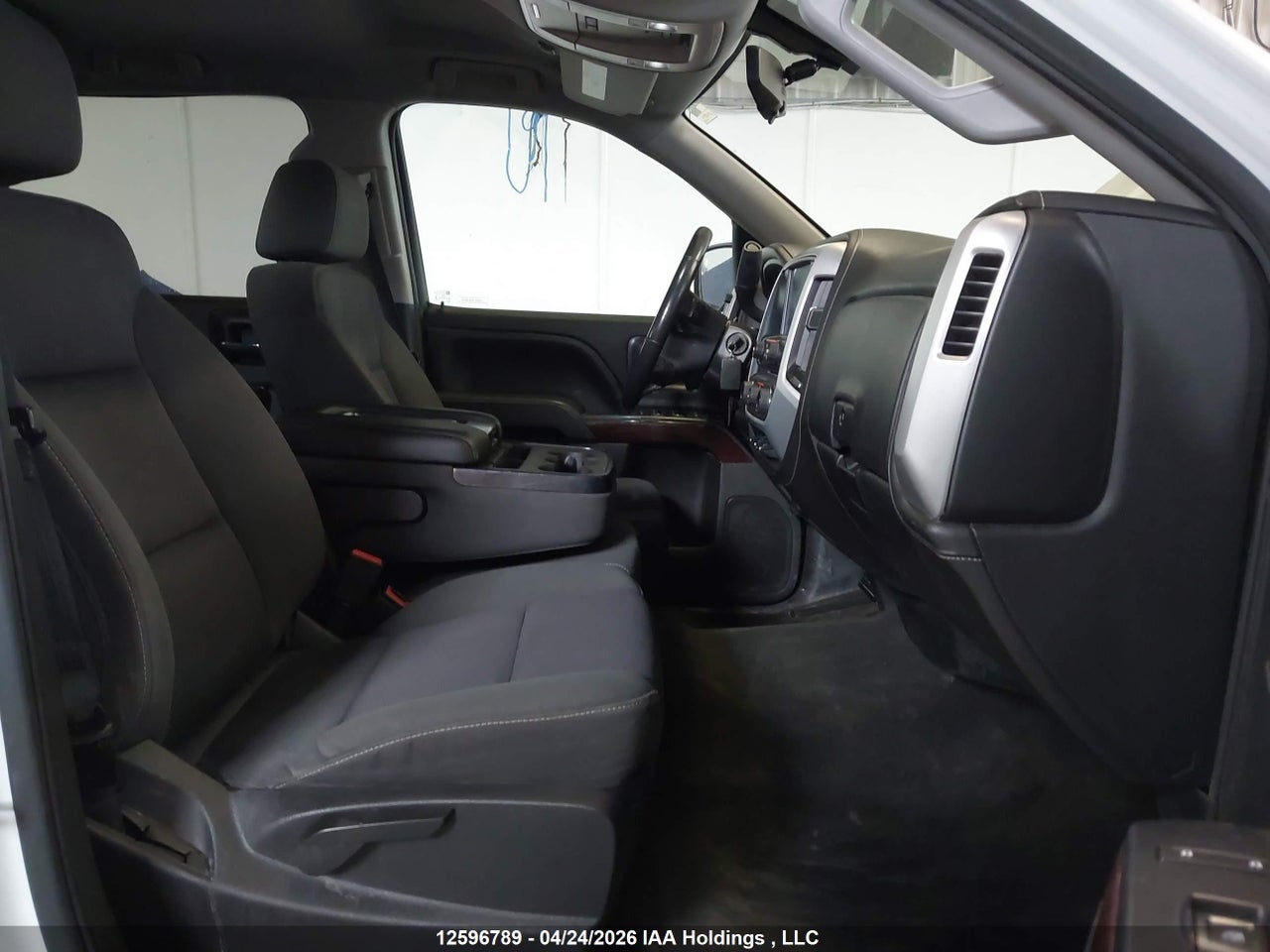 2016 GMC SIERRA K1500 SLE thumbnail 6