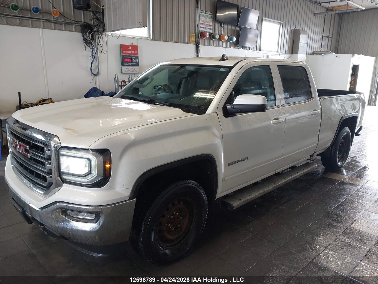 2016 GMC SIERRA K1500 SLE thumbnail 7