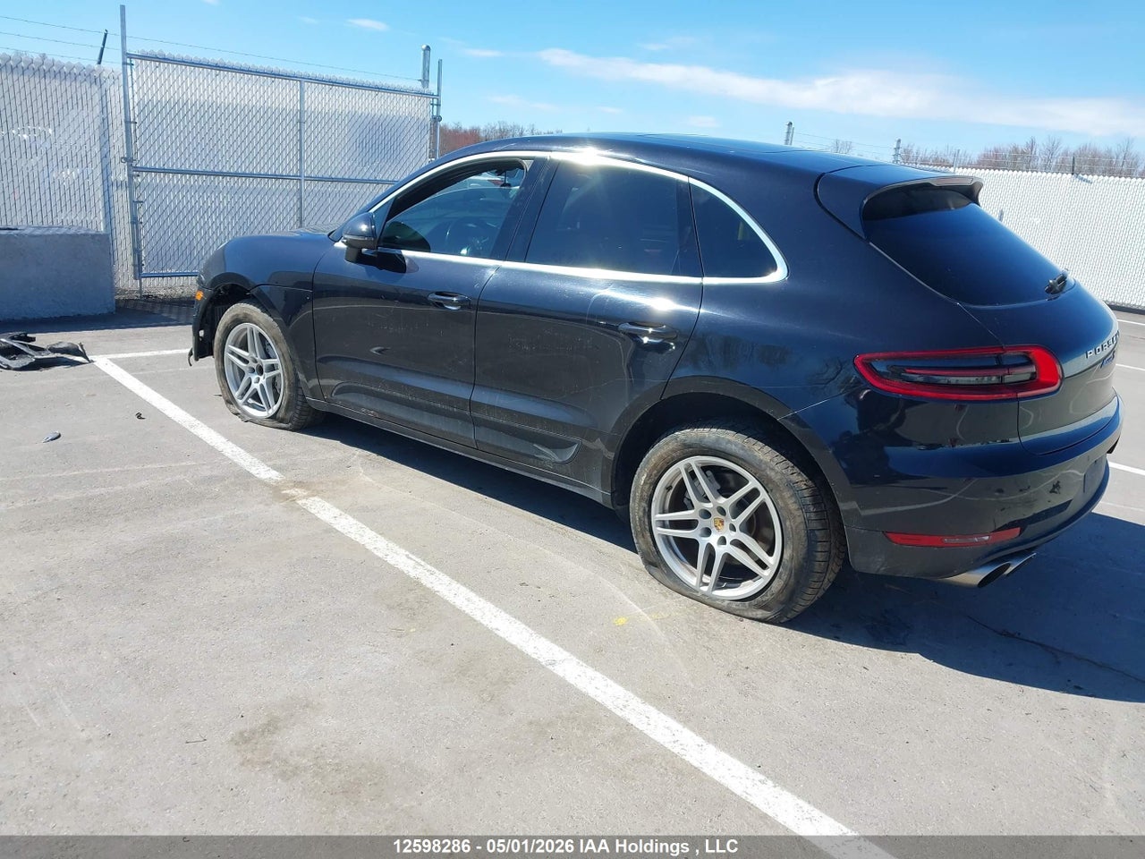 2016 PORSCHE MACAN S thumbnail 4