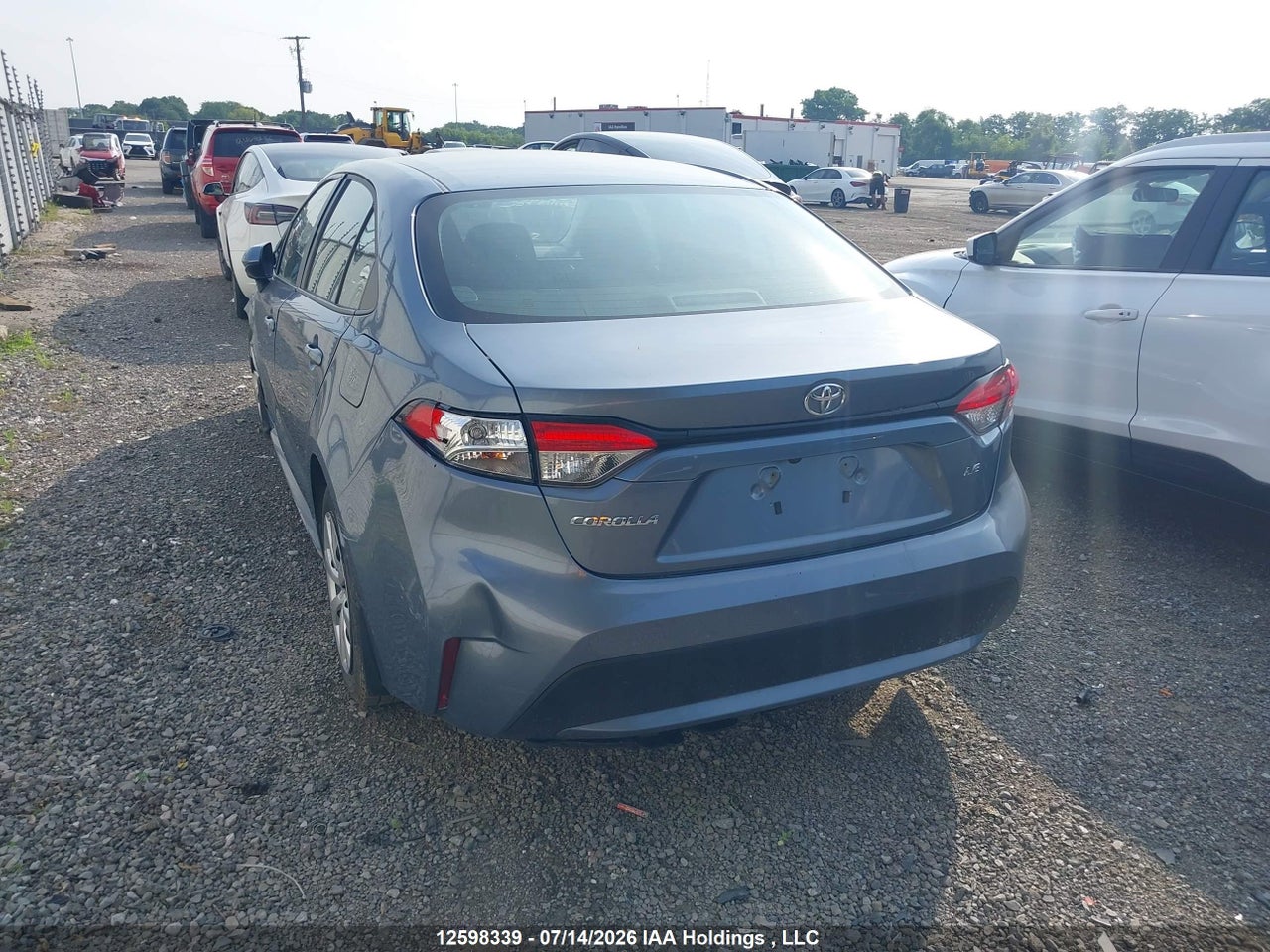 2022 TOYOTA COROLLA LE thumbnail 4