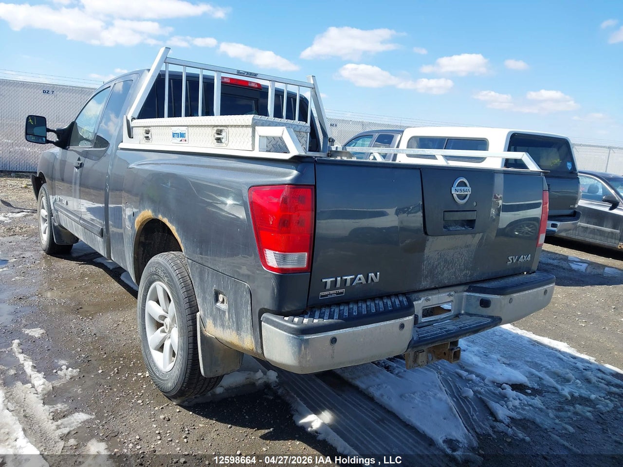 2012 NISSAN TITAN S/SV/PRO-4X thumbnail 4