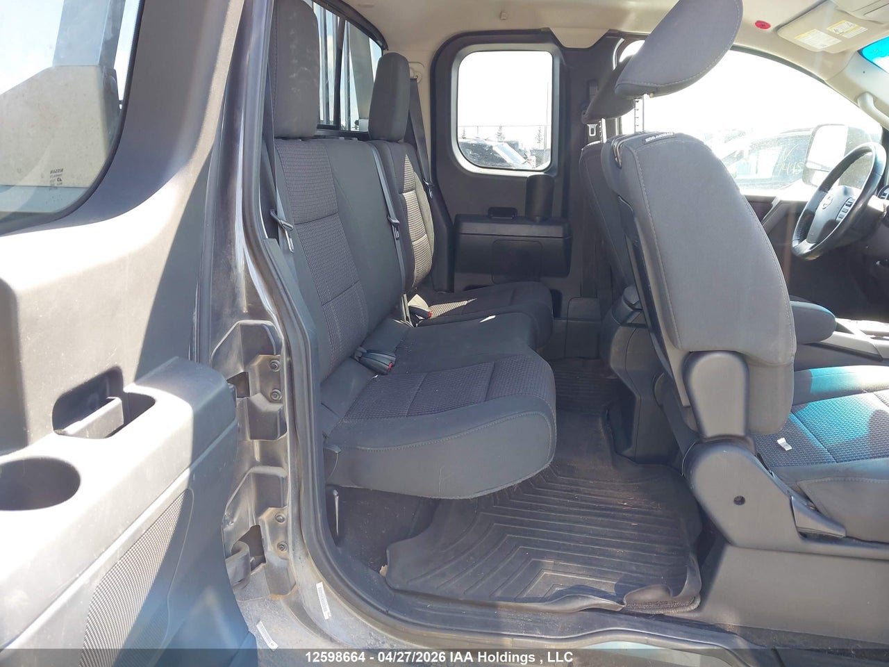 2012 NISSAN TITAN S/SV/PRO-4X thumbnail 9