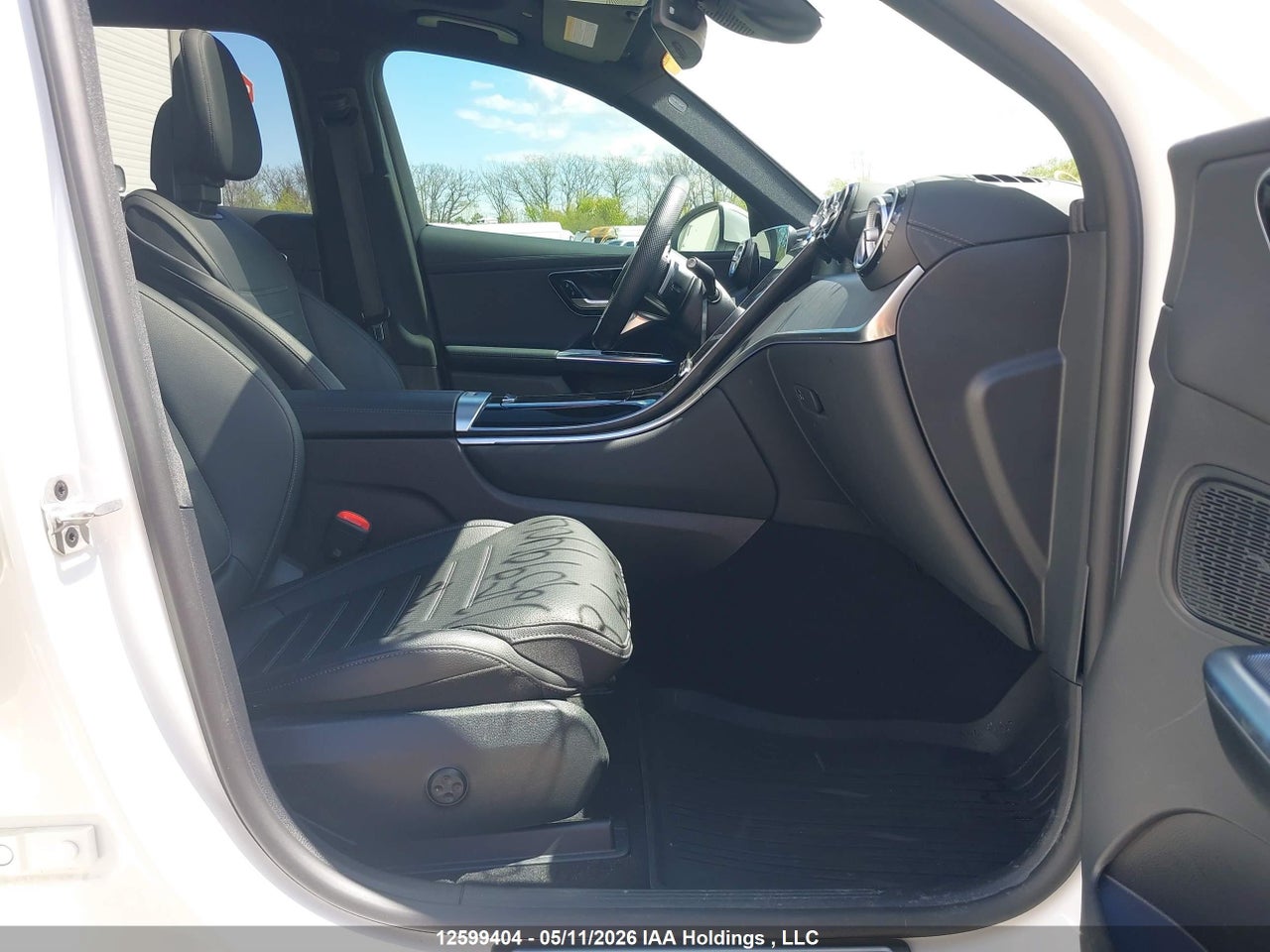 2023 MERCEDES BENZ GLC 300 4MATIC thumbnail 6