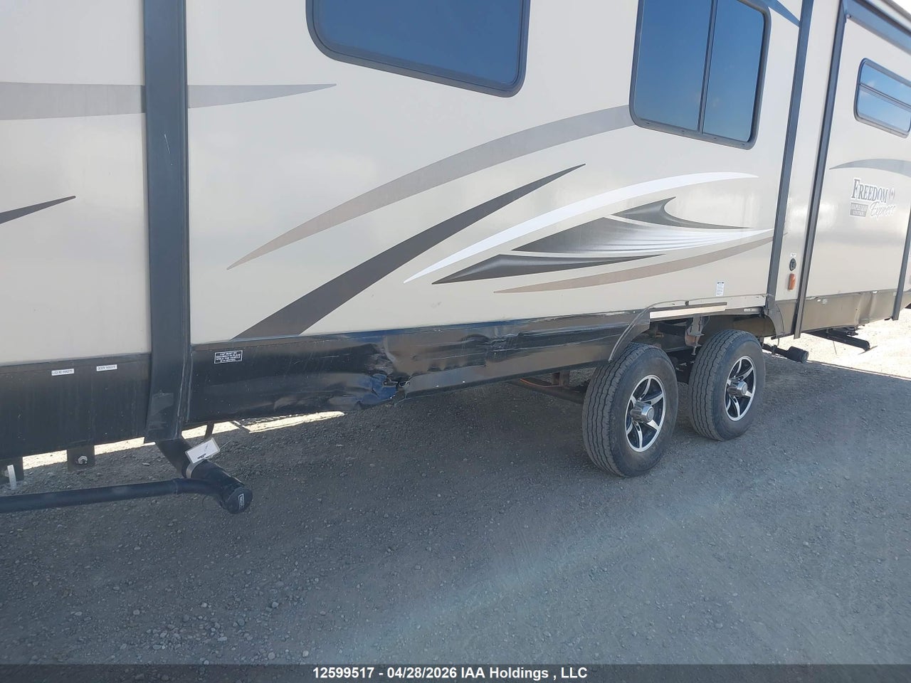 2018 FOREST RIVER FREEDOM EXPRESS SS thumbnail 7