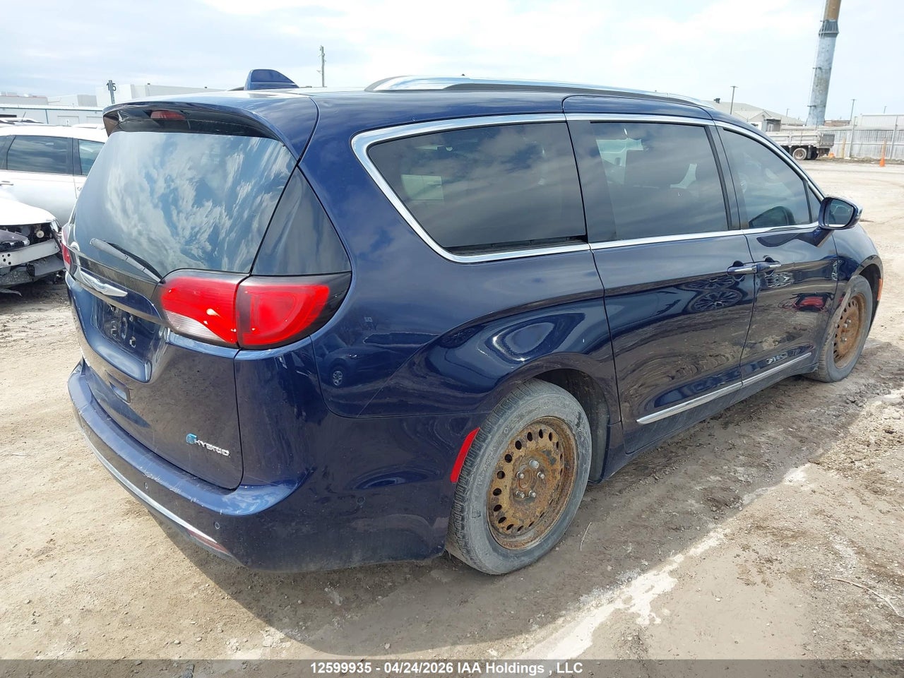 2018 CHRYSLER PACIFICA HYBRID LIMITED thumbnail 5