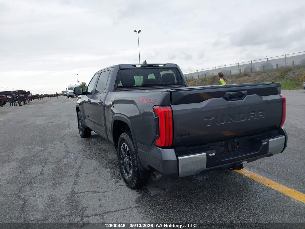 2024 TOYOTA TUNDRA SR5 4X4 thumbnail 4