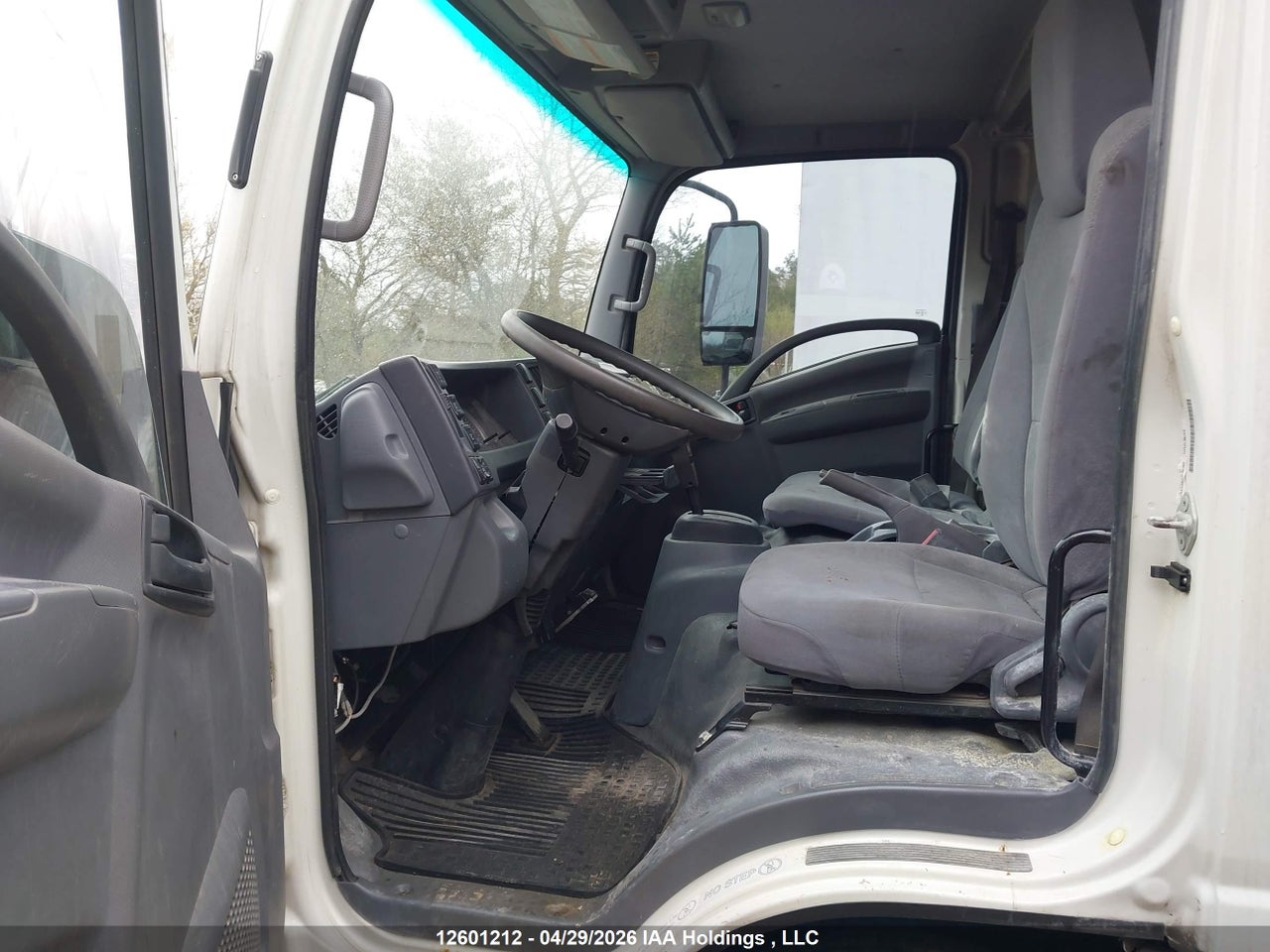 2020 ISUZU NRR thumbnail 9