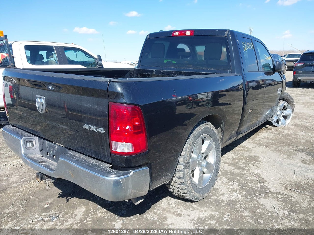 2019 RAM 1500 CLASSIC ST thumbnail 5