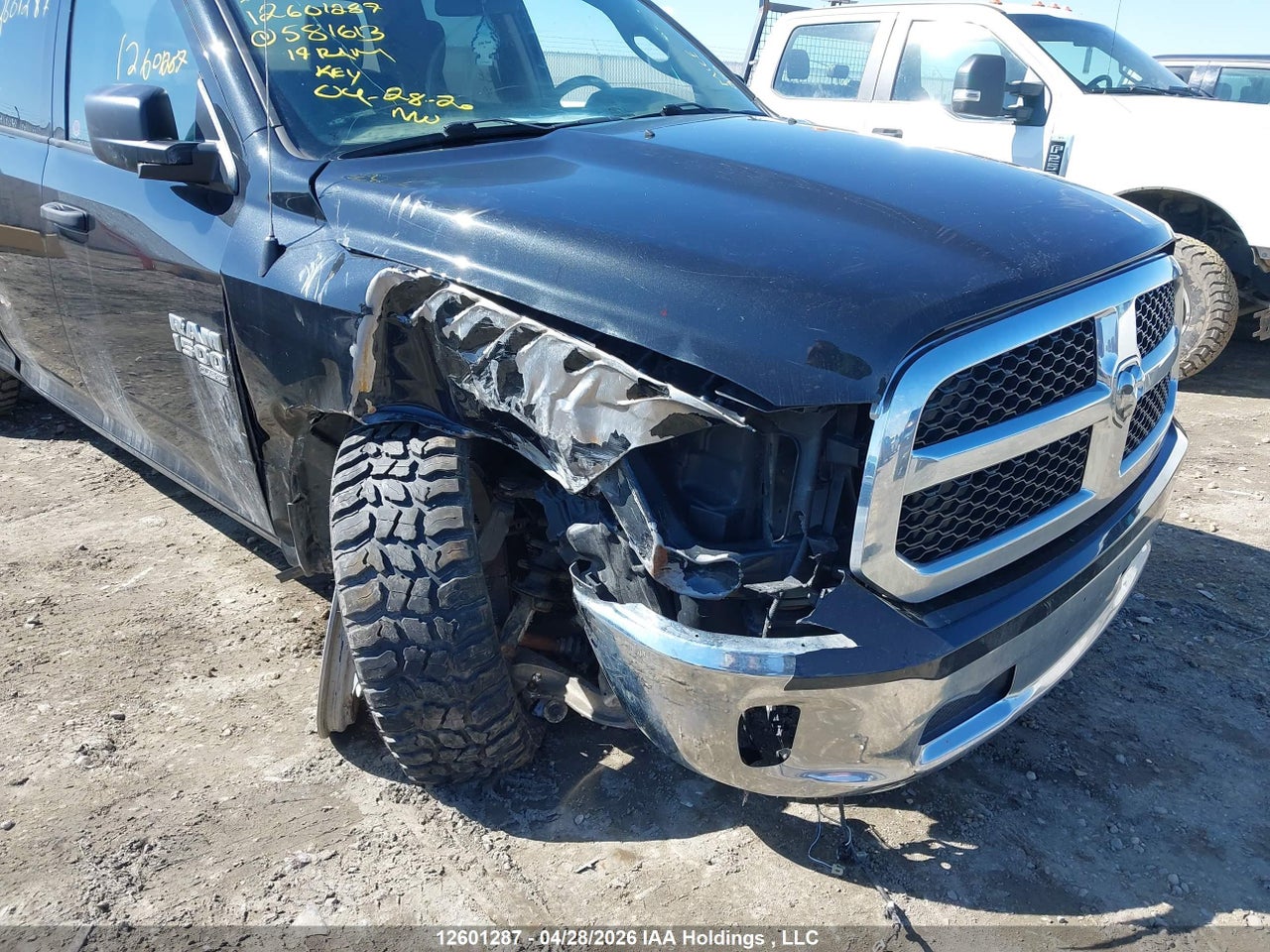 2019 RAM 1500 CLASSIC ST thumbnail 7