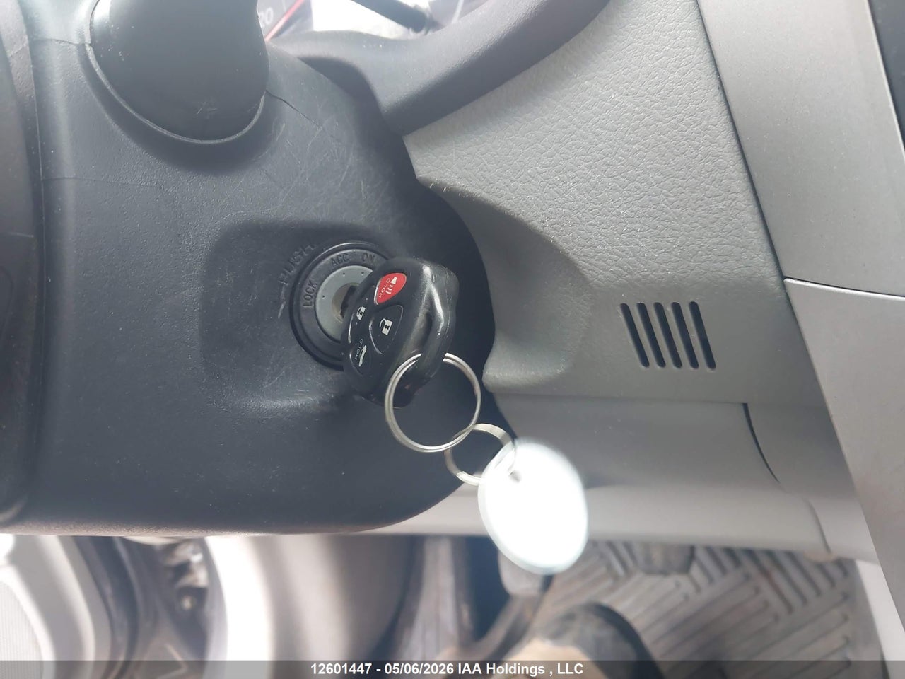 2012 TOYOTA COROLLA CE thumbnail 12