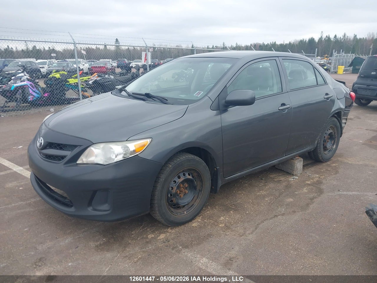 2012 TOYOTA COROLLA CE thumbnail 3