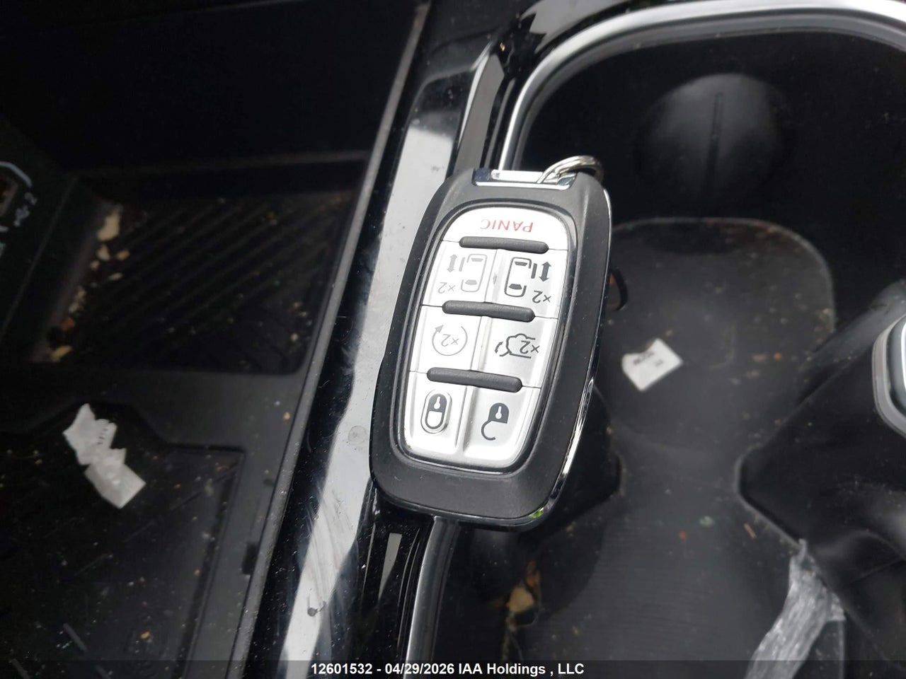 2C4RC1GGXSR601559 · 2025 CHRYSLER PACIFICA LIMITED · 11/12