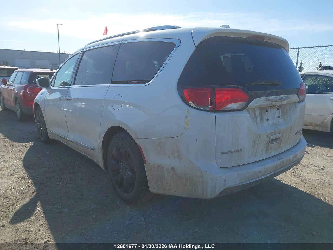2018 CHRYSLER PACIFICA HYBRID LIMITED thumbnail 4