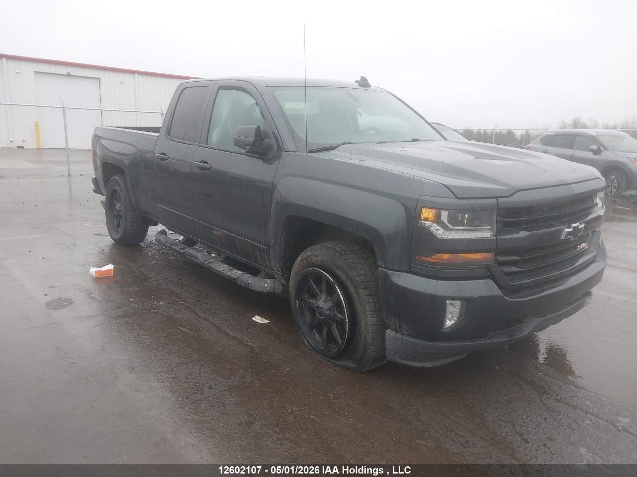2019 CHEVROLET SILVERADO LD K1500 LT thumbnail 2