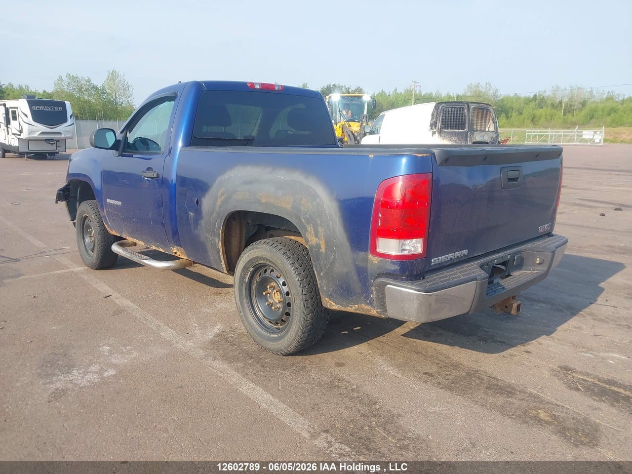 2013 GMC SIERRA 1500 WT thumbnail 4