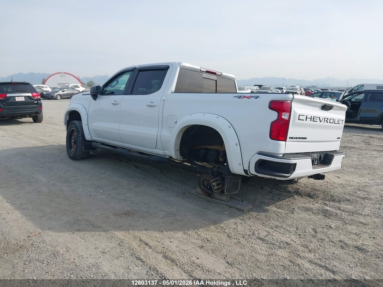 2023 CHEVROLET SILVERADO K1500 RST thumbnail 4