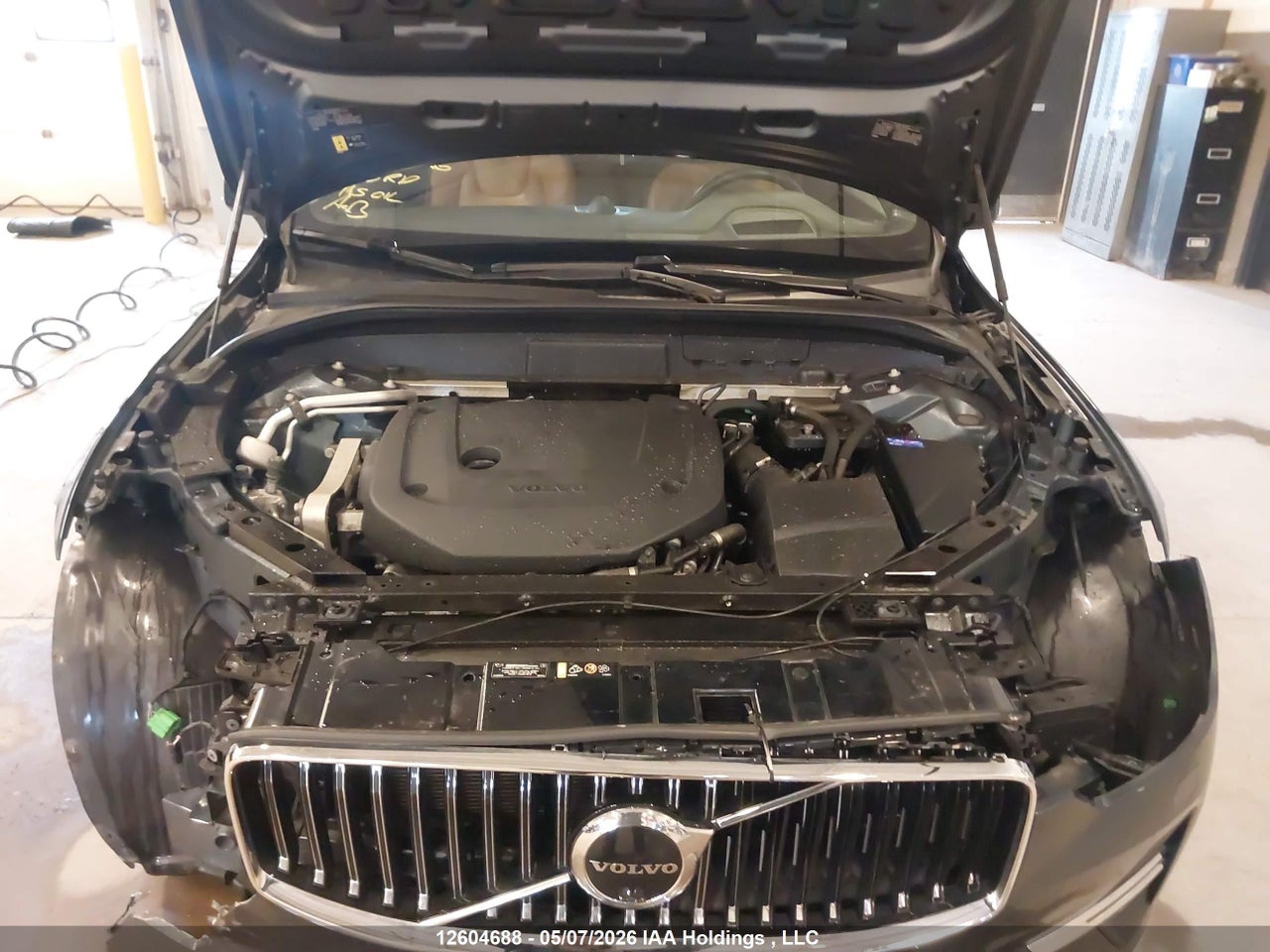 2022 VOLVO XC60 B6 INSCRIPTION thumbnail 11