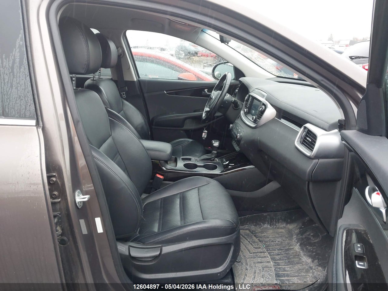 2019 KIA SORENTO thumbnail 6