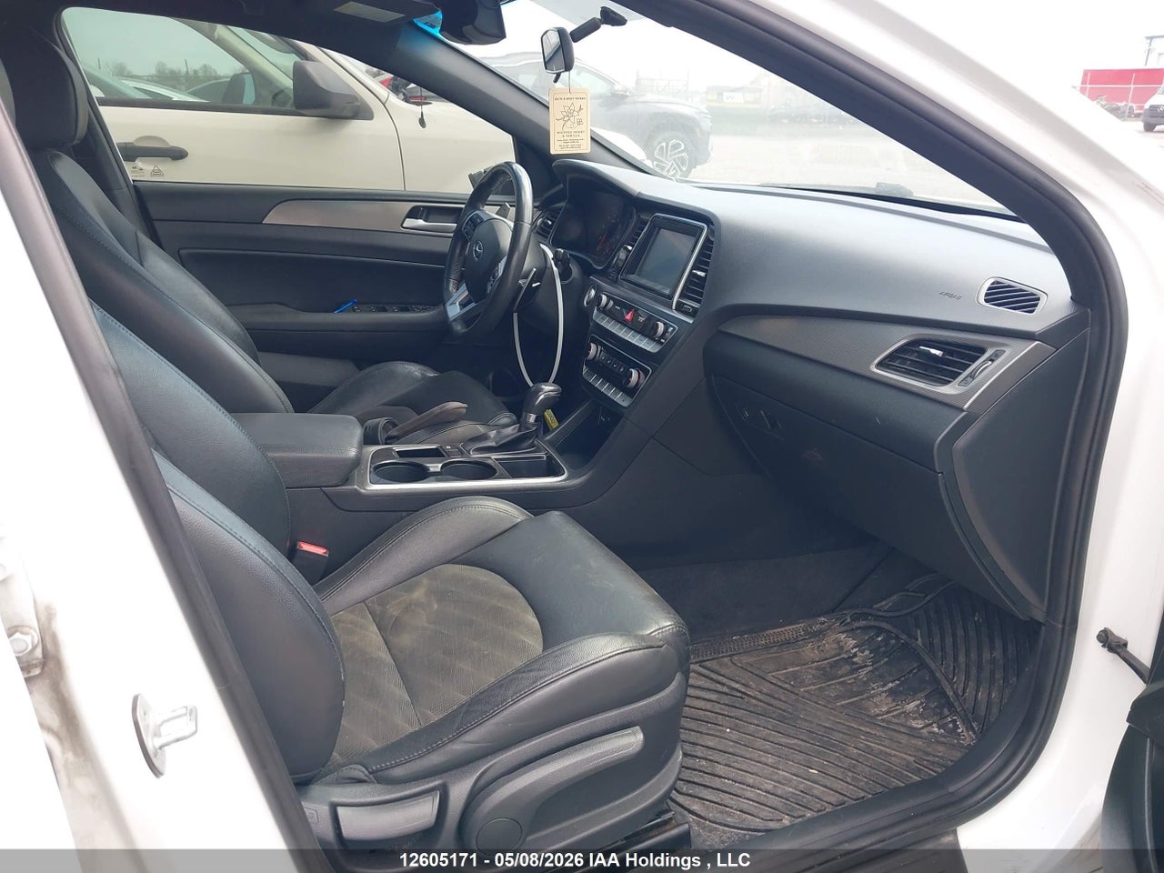 2019 HYUNDAI SONATA ESSENTIAL thumbnail 6
