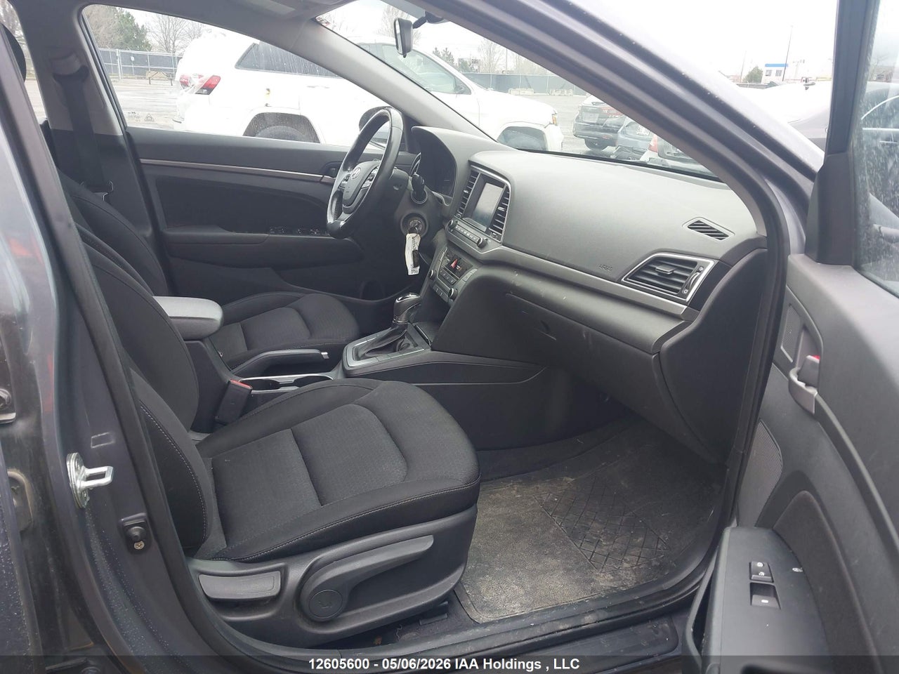 2018 HYUNDAI ELANTRA thumbnail 6