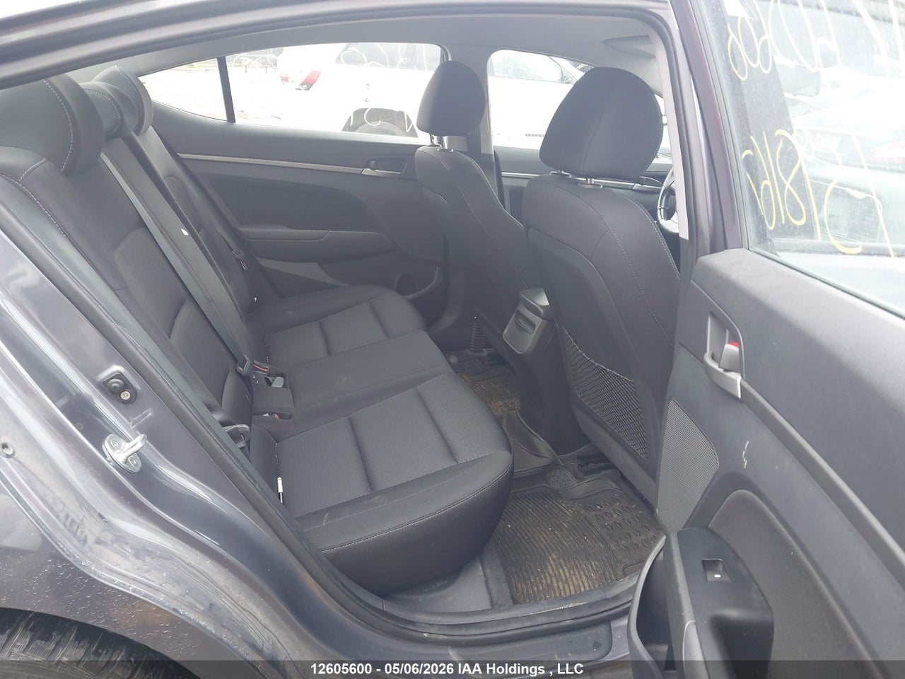2018 HYUNDAI ELANTRA thumbnail 9