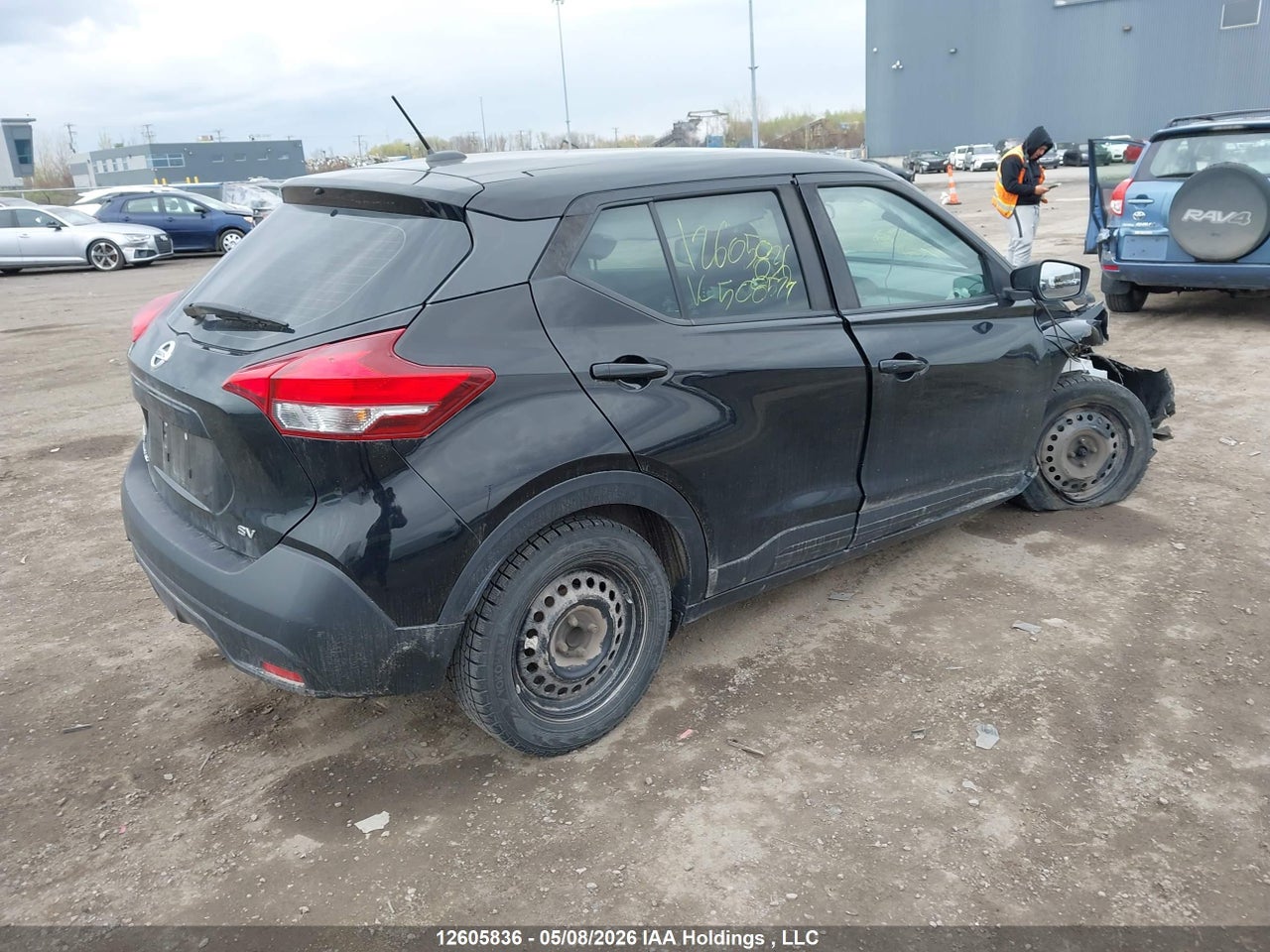 2019 NISSAN KICKS thumbnail 5
