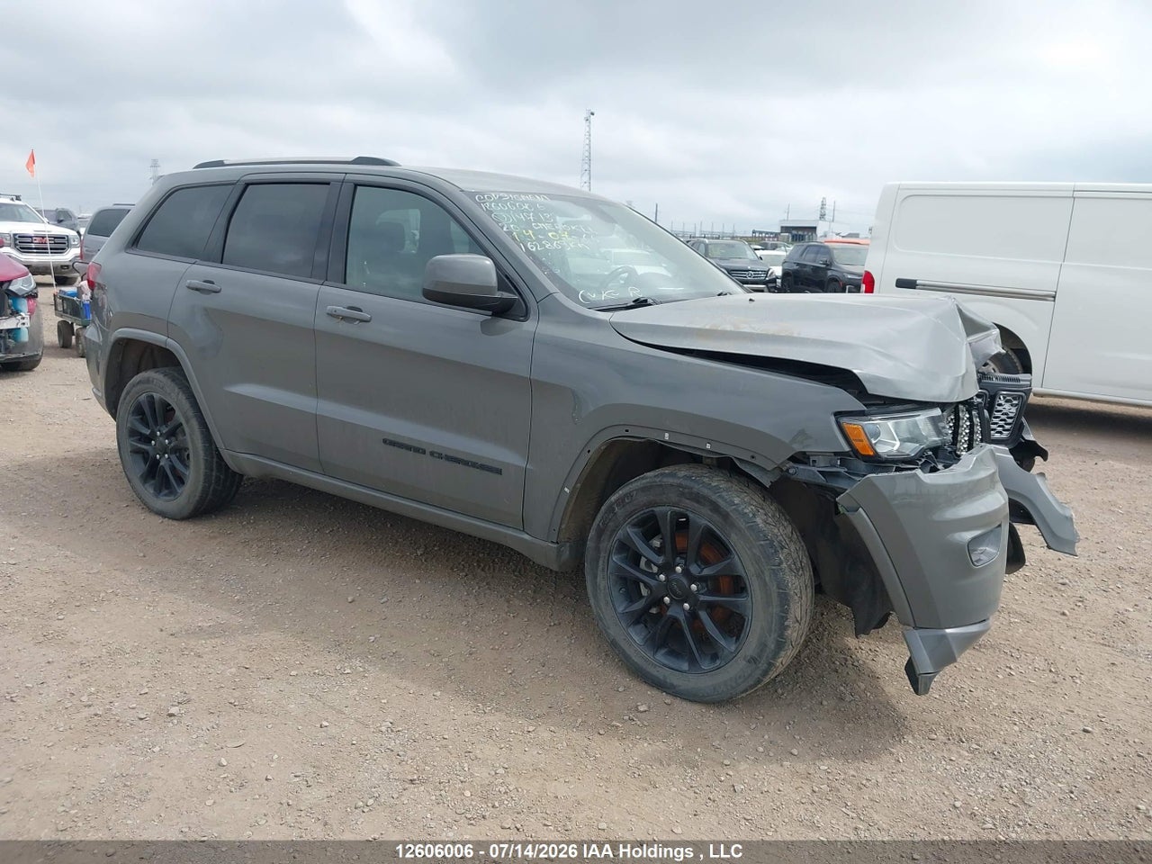 2020 JEEP GRAND CHEROKEE ALTITUDE thumbnail 2