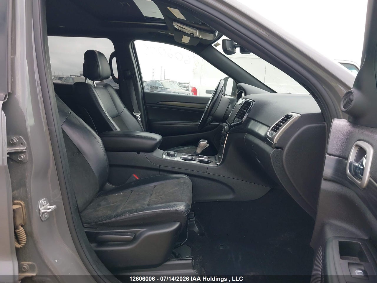 2020 JEEP GRAND CHEROKEE ALTITUDE thumbnail 6