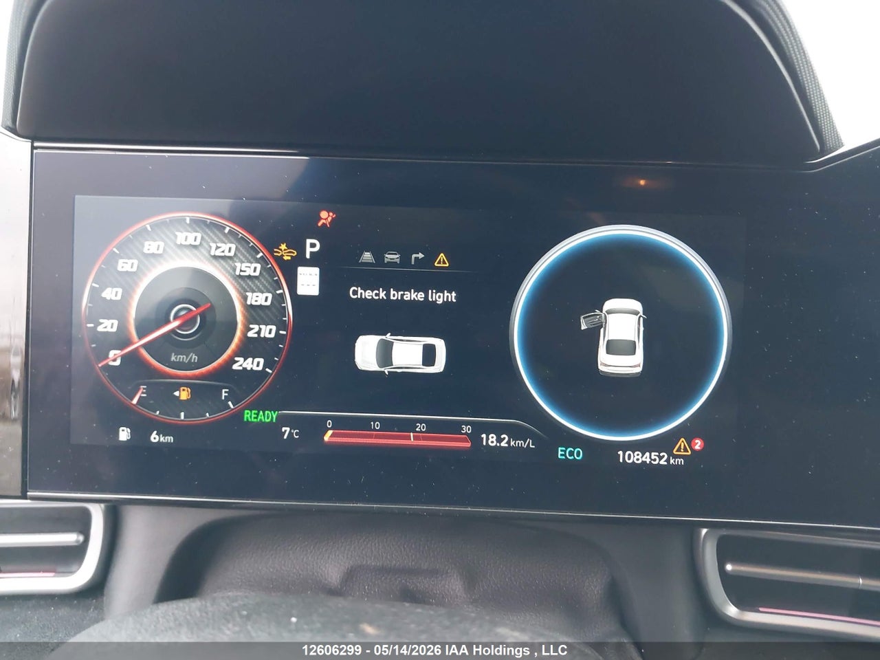 2024 HYUNDAI ELANTRA HYBRID LUXURY thumbnail 8