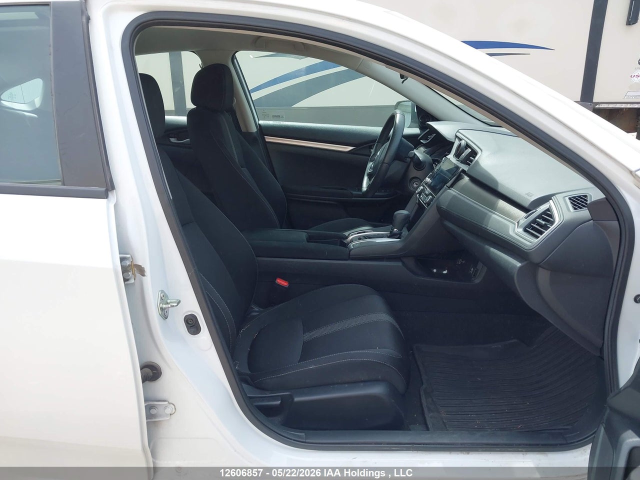 2020 HONDA CIVIC LX thumbnail 6