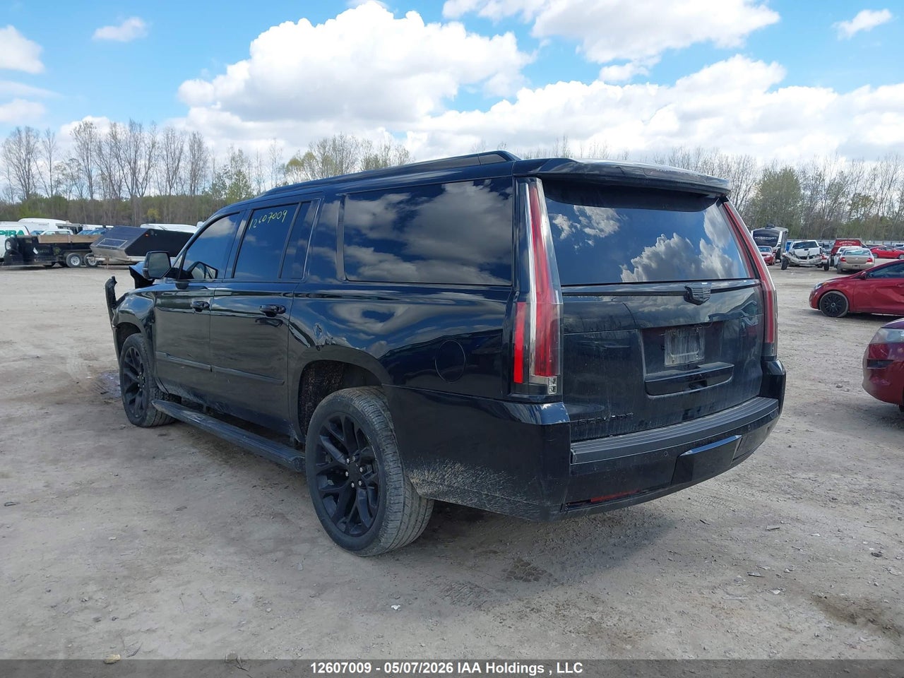 2016 CADILLAC ESCALADE ESV PLATINUM thumbnail 4