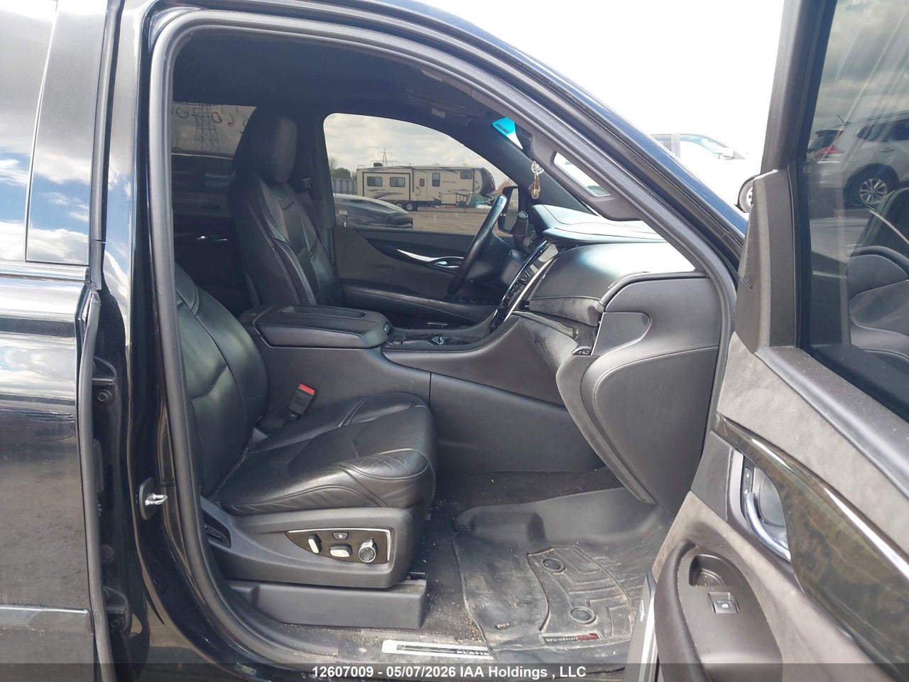 2016 CADILLAC ESCALADE ESV PLATINUM thumbnail 6