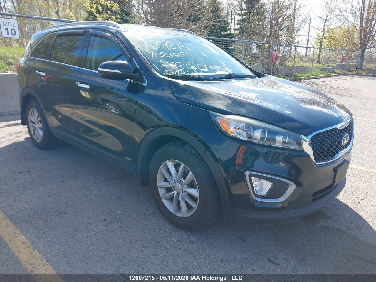 2017 KIA SORENTO thumbnail 2