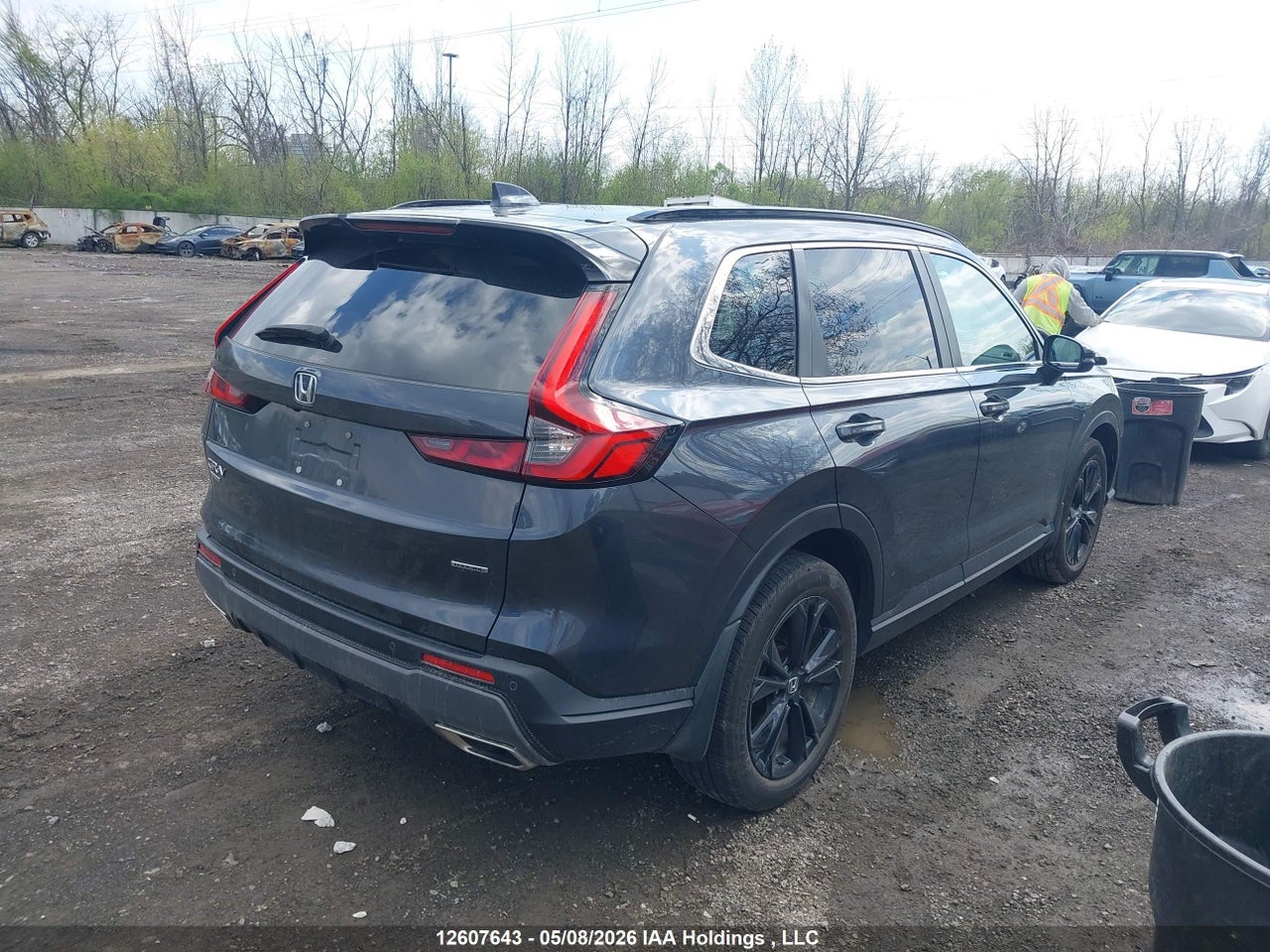 2024 HONDA CR-V TOURING HYBRID thumbnail 5