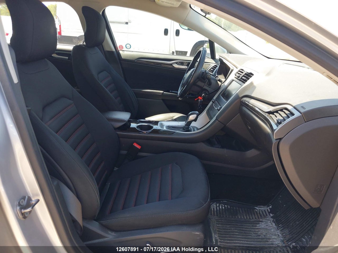 2013 FORD FUSION SE thumbnail 6