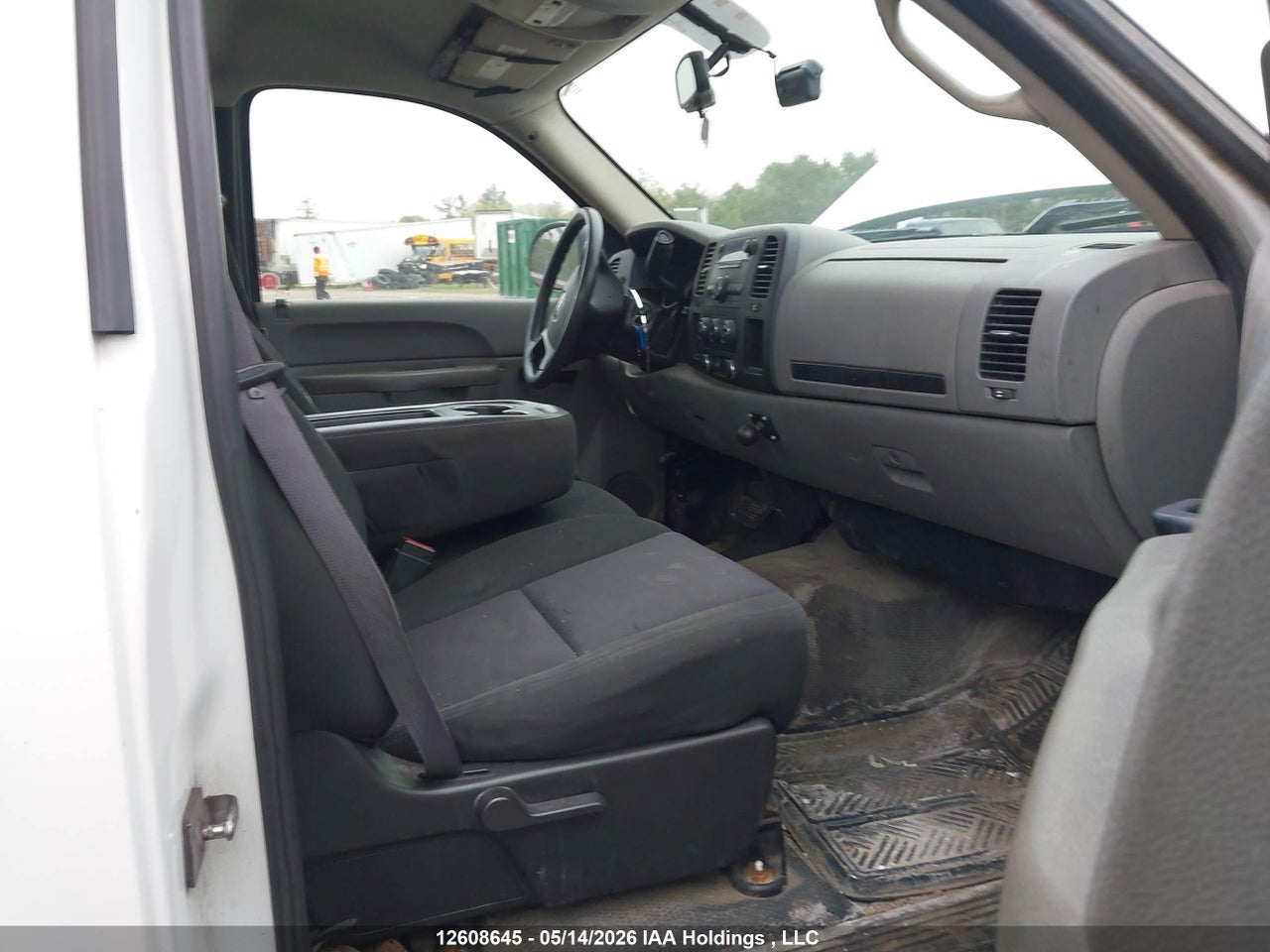 2011 GMC SIERRA C1500 thumbnail 6