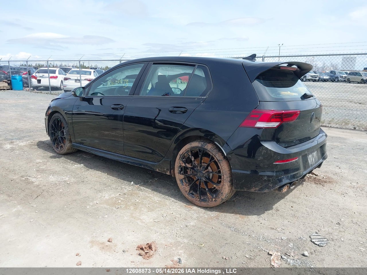 2025 VOLKSWAGEN GOLF R BLACK EDITION thumbnail 4