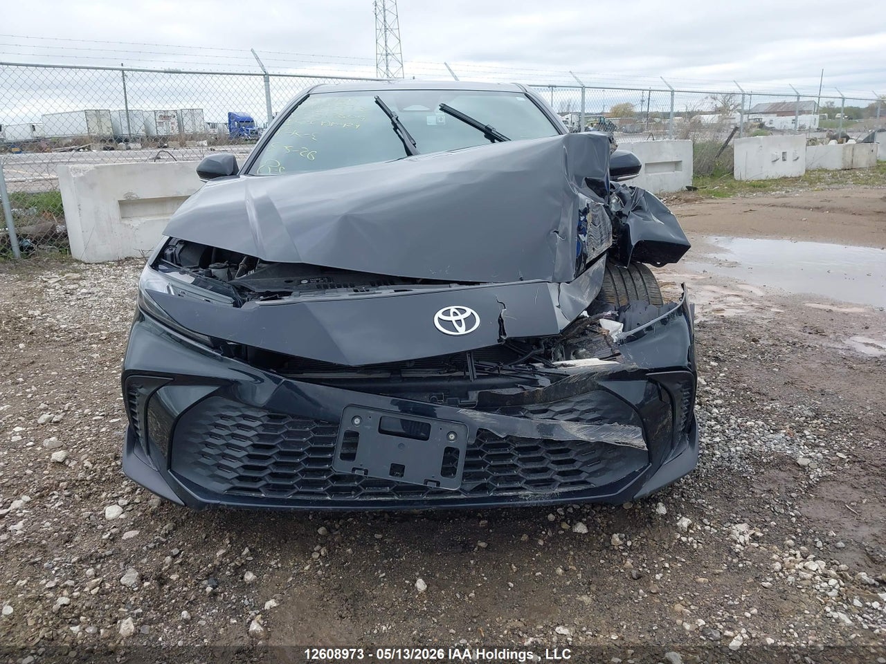 2025 TOYOTA CAMRY SE thumbnail 12