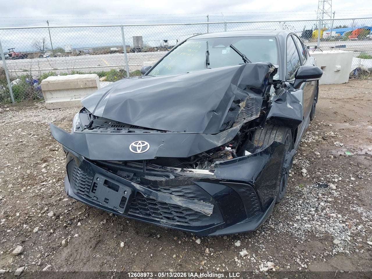 2025 TOYOTA CAMRY SE thumbnail 7