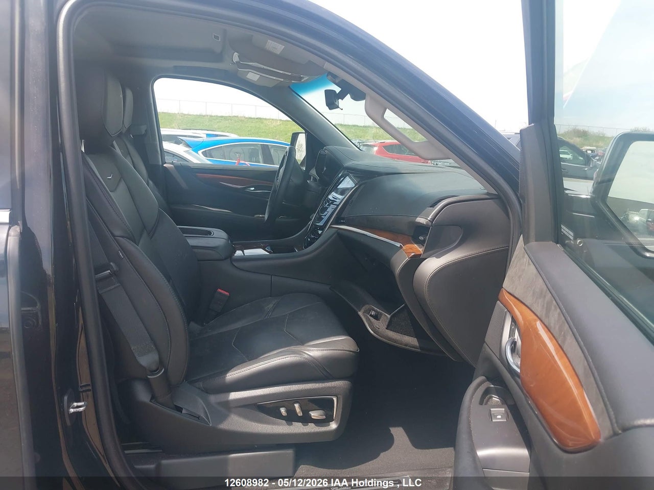 2018 CADILLAC ESCALADE PREMIUM LUXURY thumbnail 6