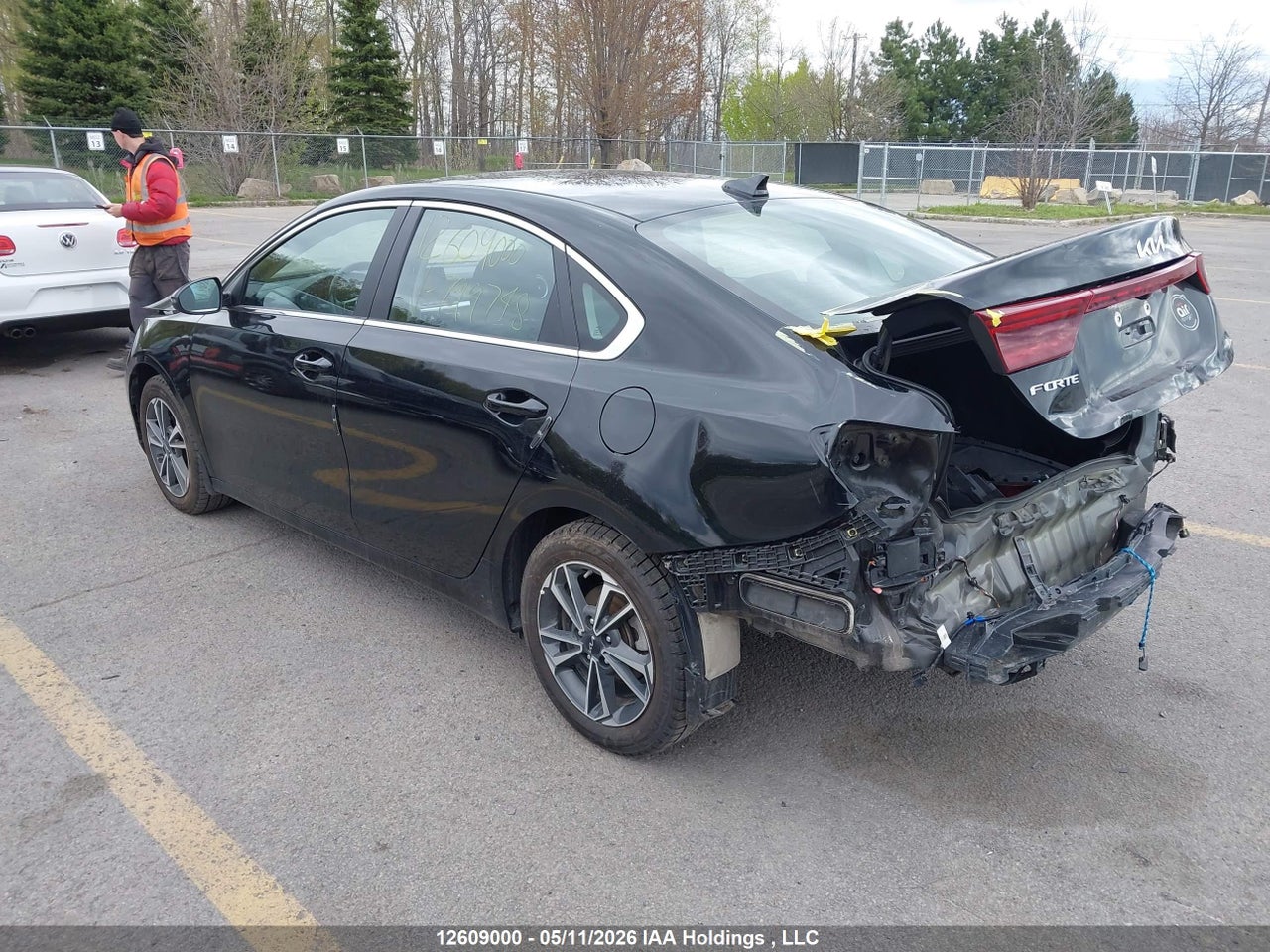 2024 KIA FORTE thumbnail 4