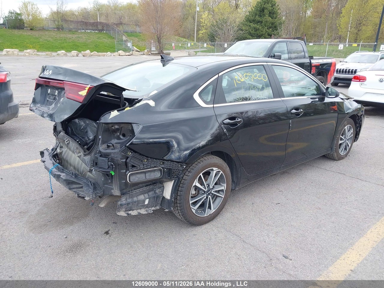 2024 KIA FORTE thumbnail 5