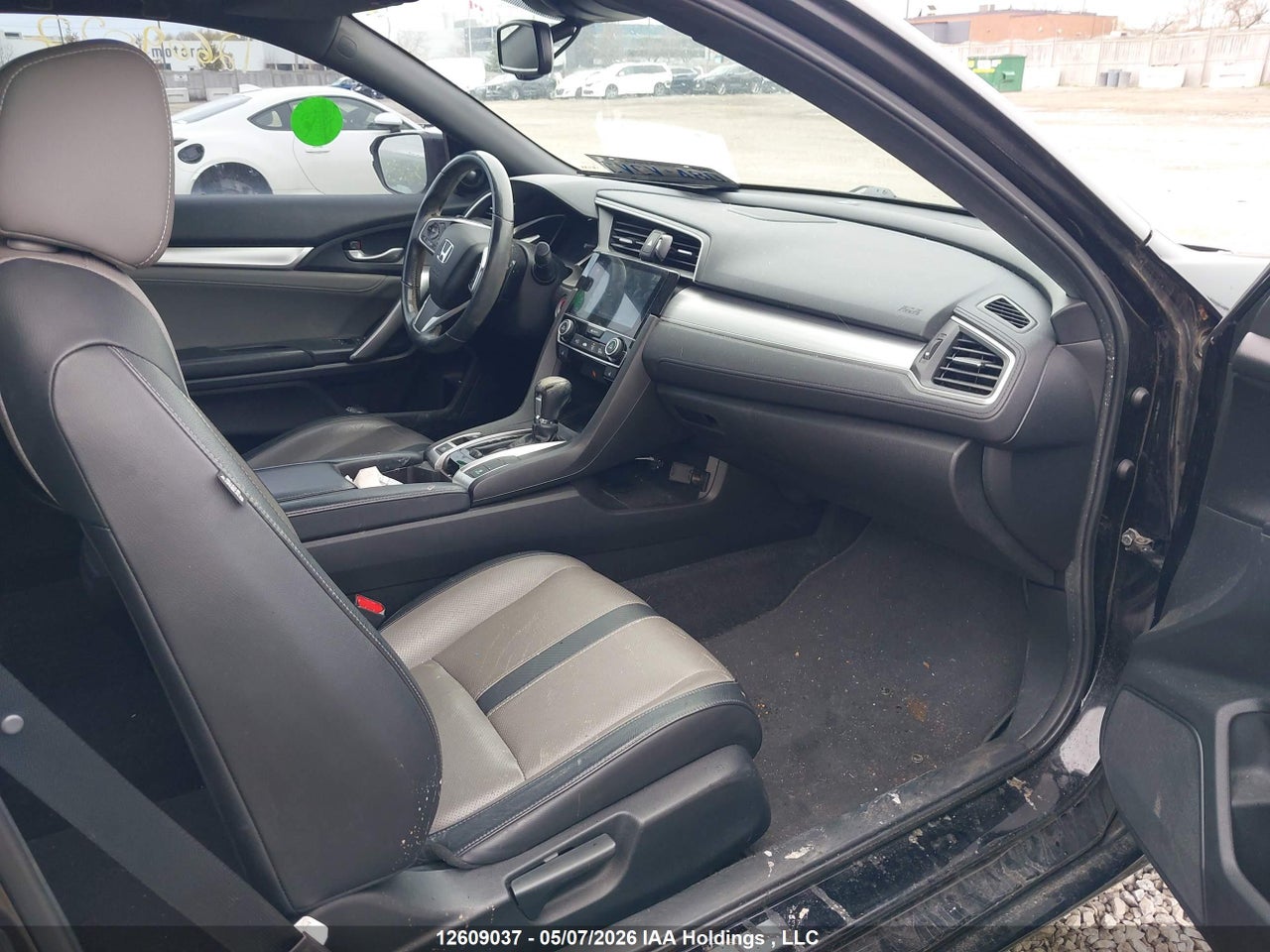 2018 HONDA Civic touring thumbnail 6