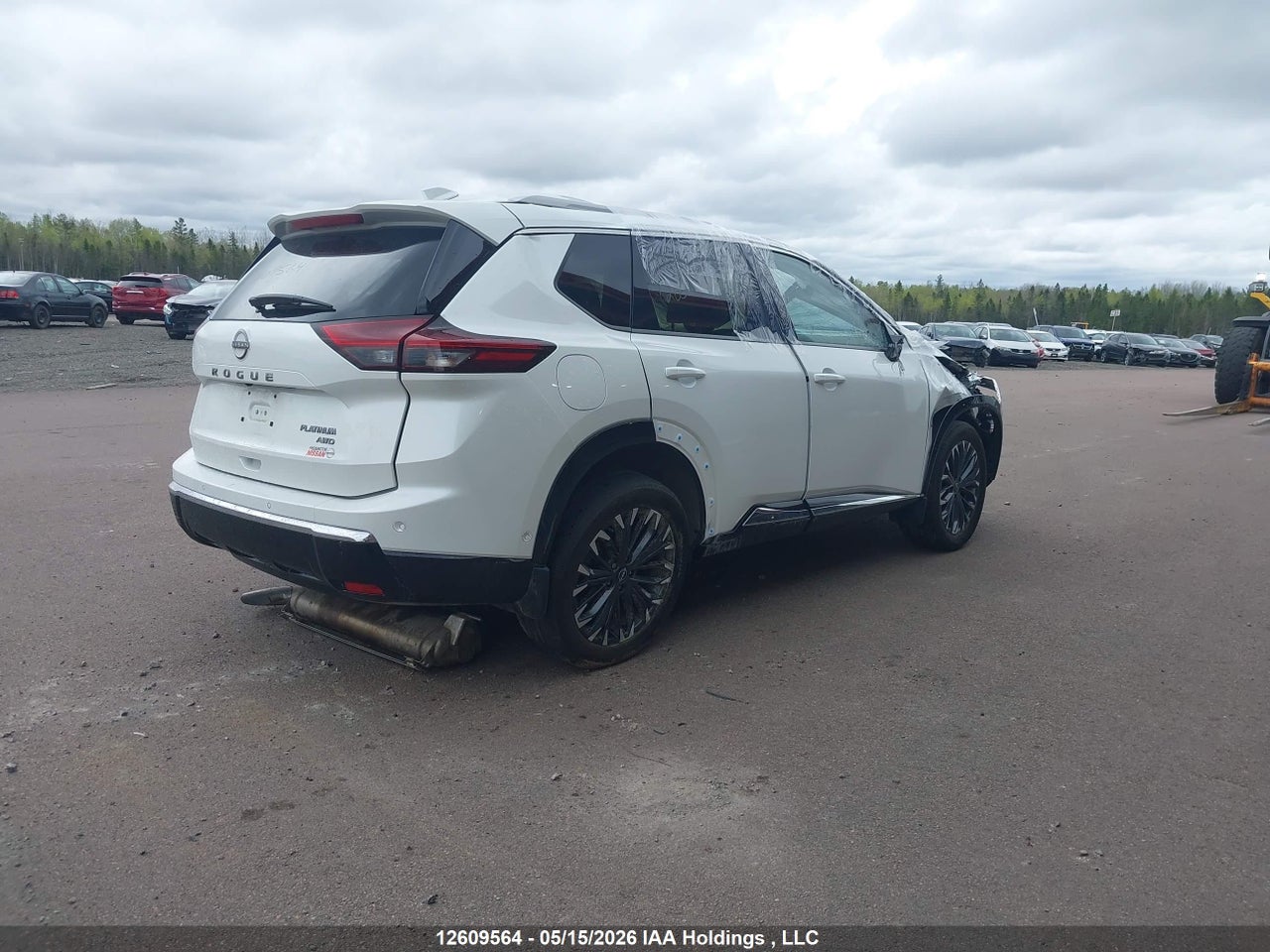 2024 NISSAN ROGUE PLATINUM thumbnail 5
