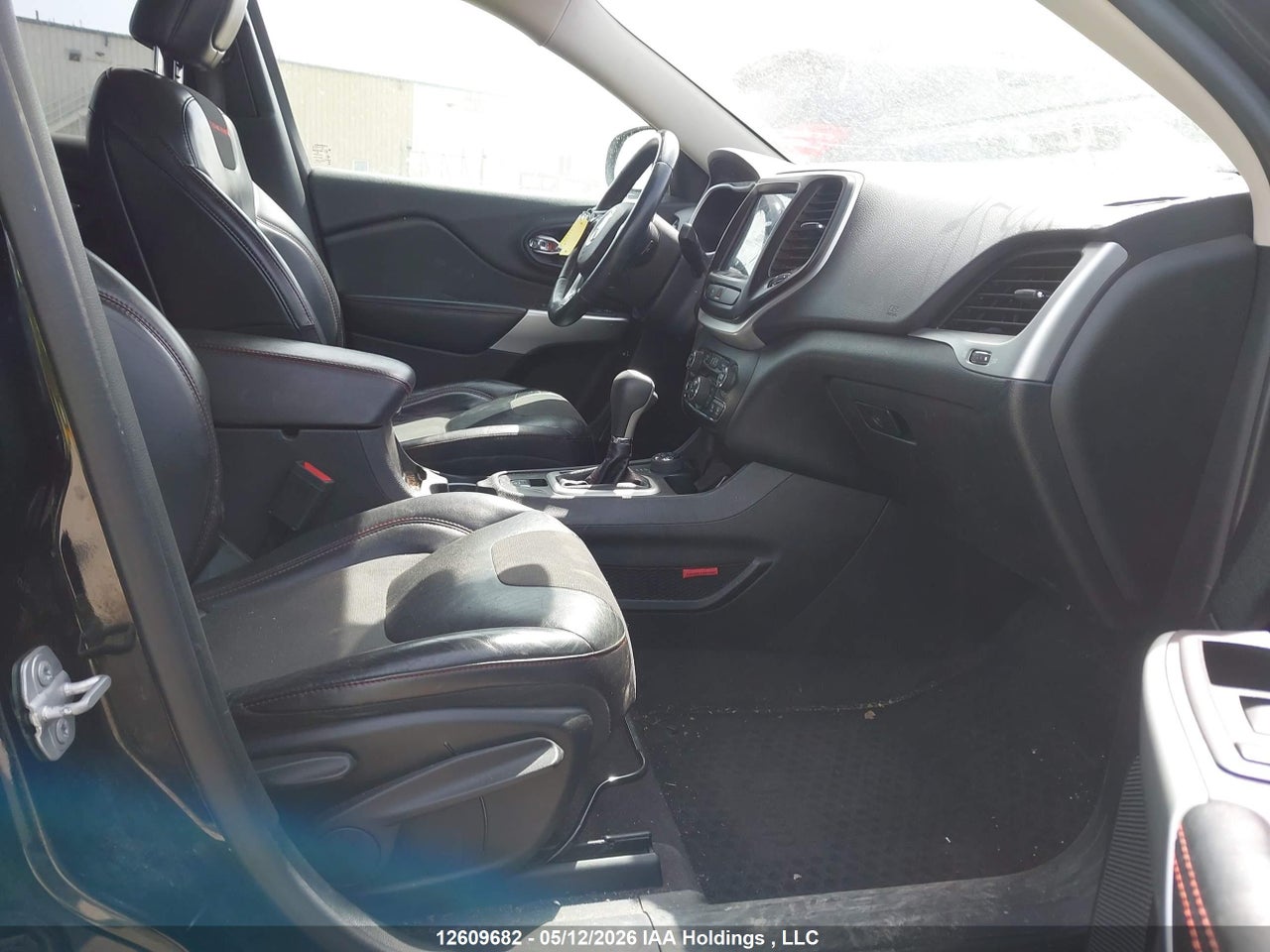 2018 JEEP CHEROKEE TRAILHAWK thumbnail 6