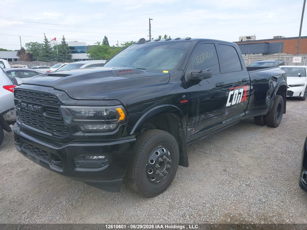 2024 RAM 3500 LIMITED thumbnail 3