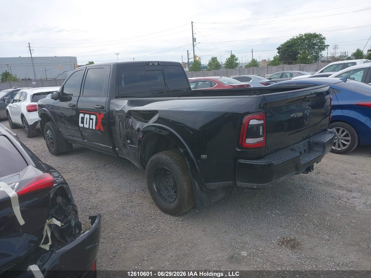 2024 RAM 3500 LIMITED thumbnail 4