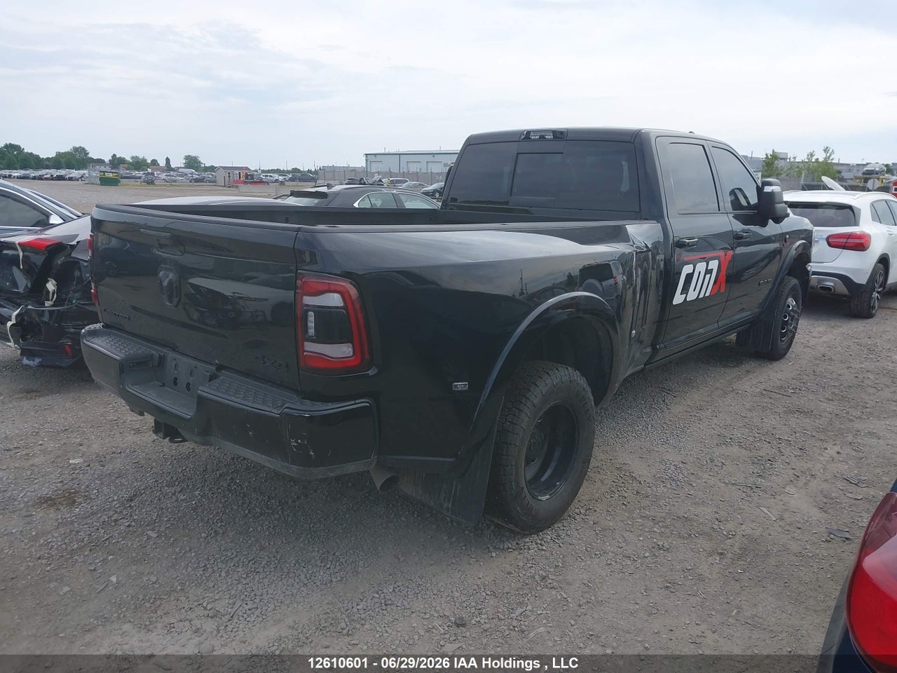 2024 RAM 3500 LIMITED thumbnail 5