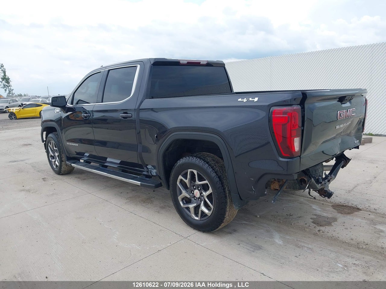 2023 GMC SIERRA K1500 SLE thumbnail 4